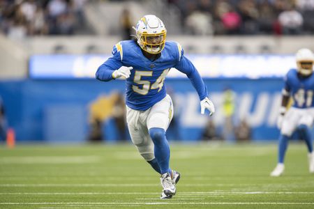 Ex-Michigan DL cut by Los Angeles Chargers 