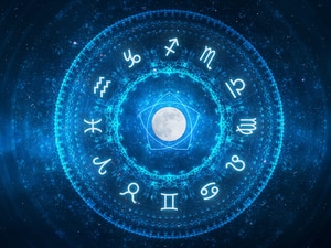 Today’s daily horoscopes: Sagittarius, look to team up with friends. It may help the community.